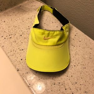 Visor Nike